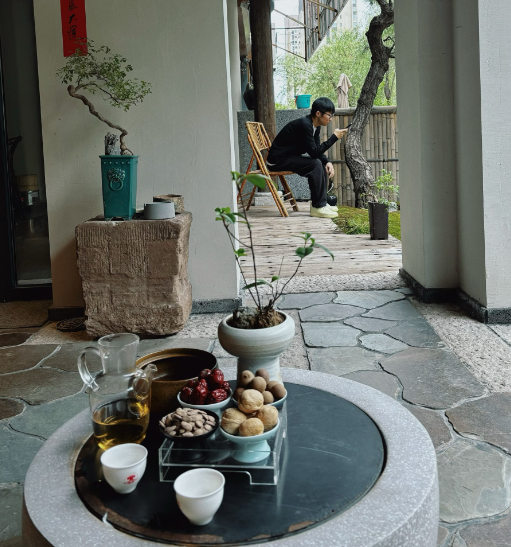 紅茶的功效與作用禁忌人群(紅茶的健康益處與適宜人群)